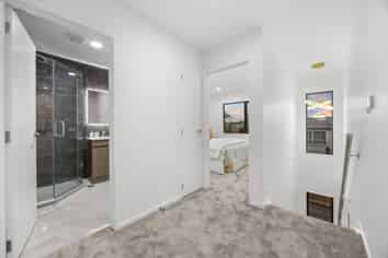 25D Rosamund Avenue, New Windsor