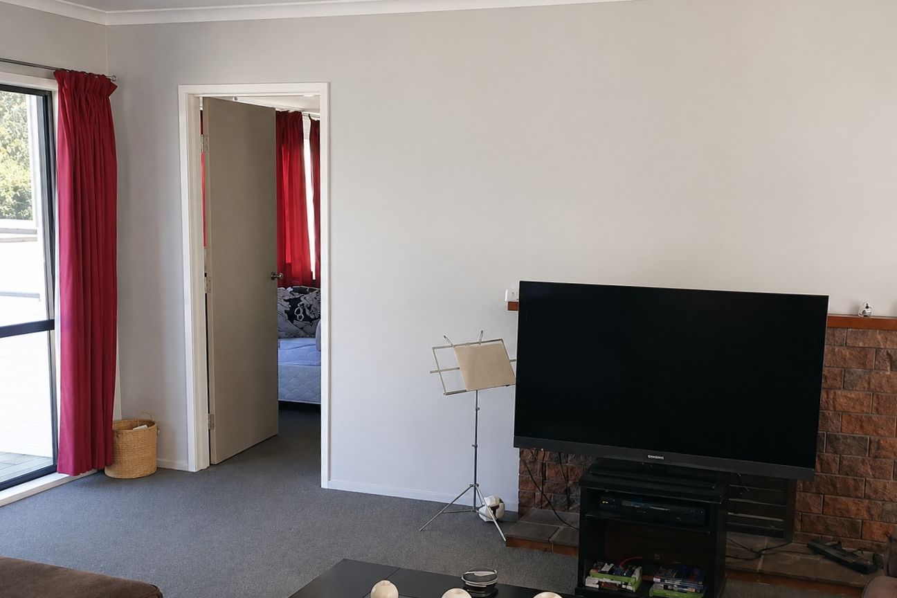 PAPATOETOE FAMILY HOME – další