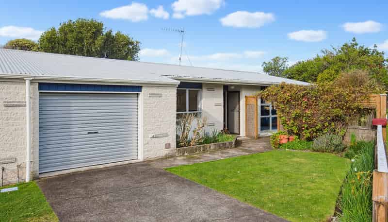 74B Matatua Road, Raumati Beach