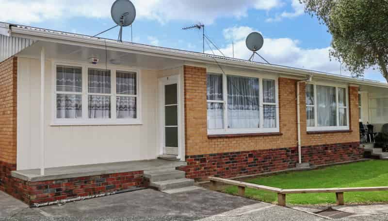 3/5 Fulton Crescent, Otara