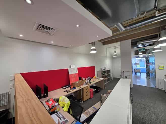 GROUND FLOOR OFFICE/SHOWROOM WITH PARKING
