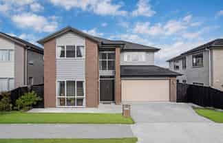 135 Flat Bush School Road, Flat Bush