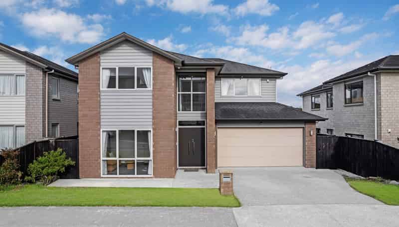 135 Flat Bush School Road, Flat Bush