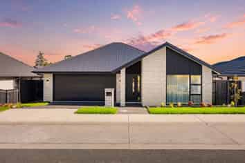 10 Celeste Terrace, Peacocke