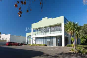 PRIME PENROSE OFFICE | 275m²