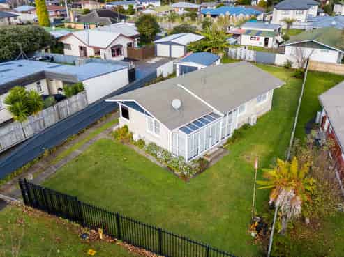 53 Collins Road, Melville