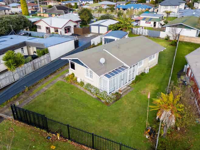 53 Collins Road, Melville