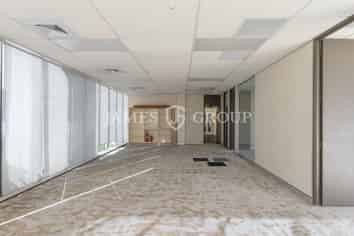 REFURBISHED PENROSE OFFICE SPACE | 275m²