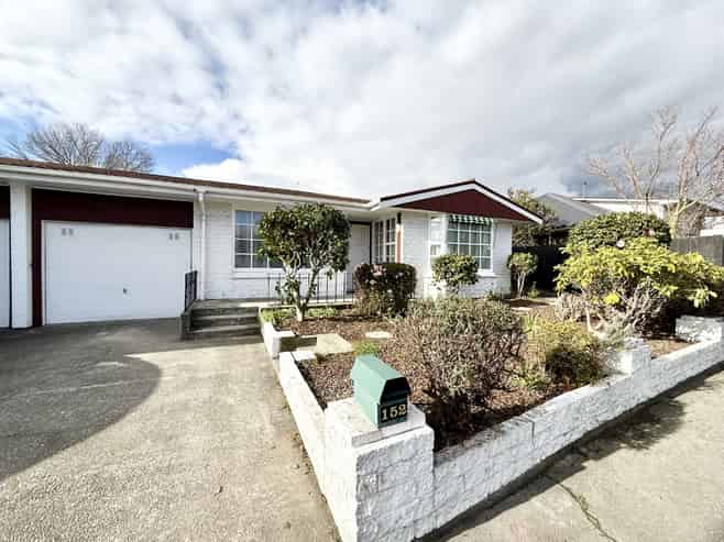 152 Straven Road, Fendalton