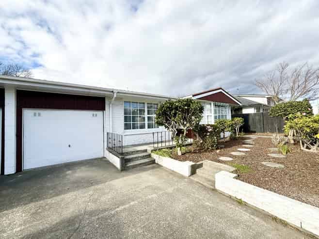 152 Straven Road, Fendalton