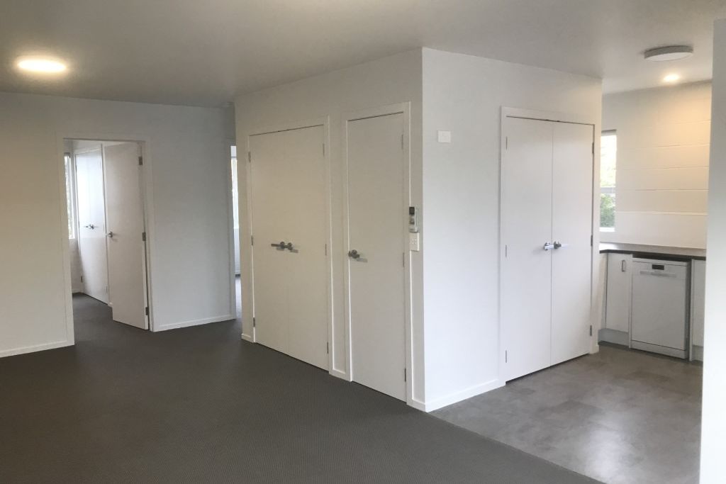 Easy-Care 2 Bedroom Unit - Vista 3