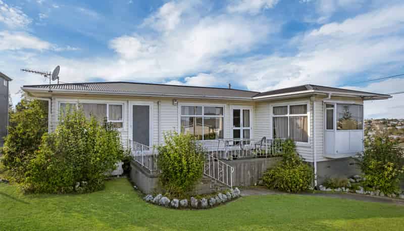 218 New Windsor Road, New Windsor