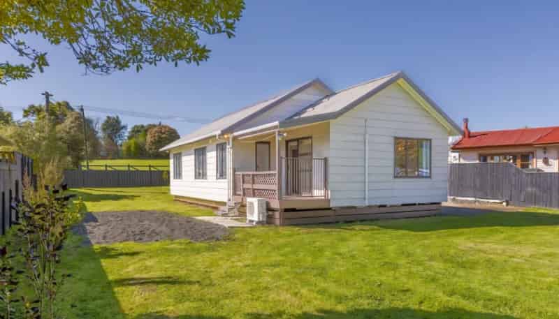 28 Watts Street, Waipawa