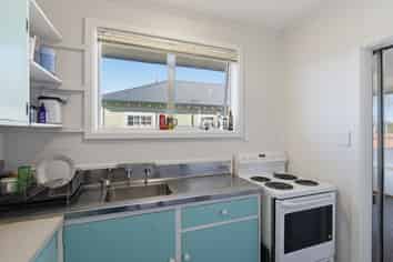 2/267 Tancred Street, Ashburton