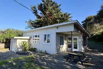 22 Hunia Terrace, Himatangi Beach