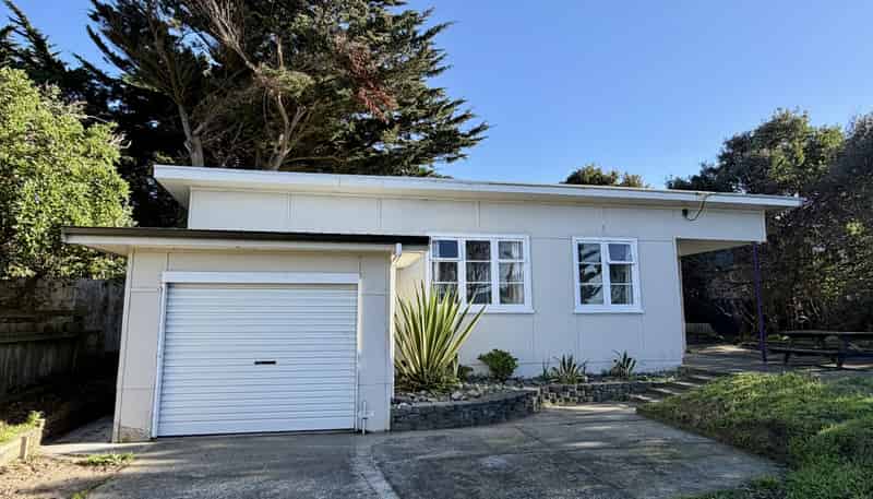 22 Hunia Terrace, Himatangi Beach