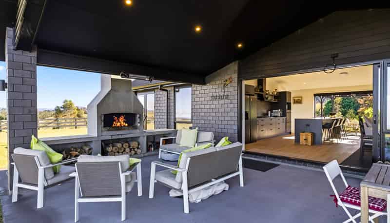 31 Otutira Drive, Kinloch
