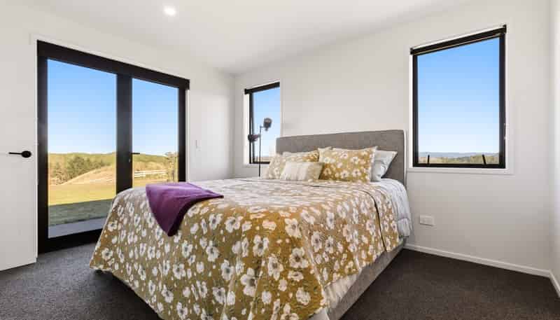 31 Otutira Drive, Kinloch