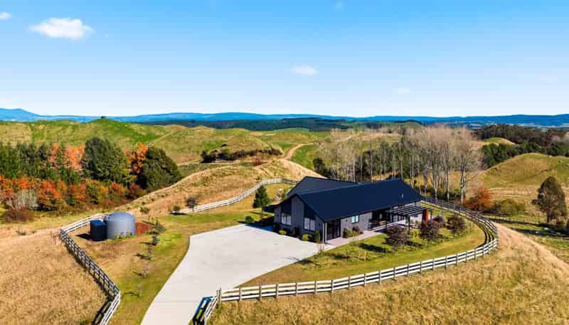 31 Otutira Drive, Kinloch