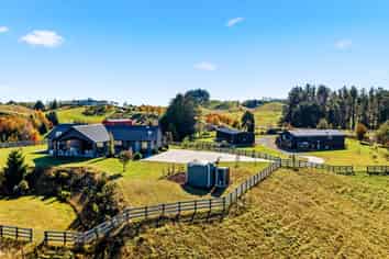 31 Otutira Drive, Kinloch