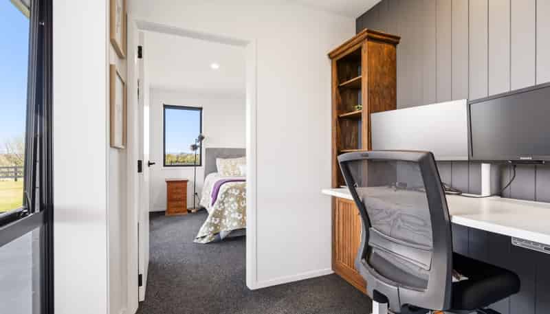 31 Otutira Drive, Kinloch