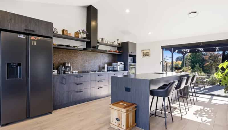 31 Otutira Drive, Kinloch