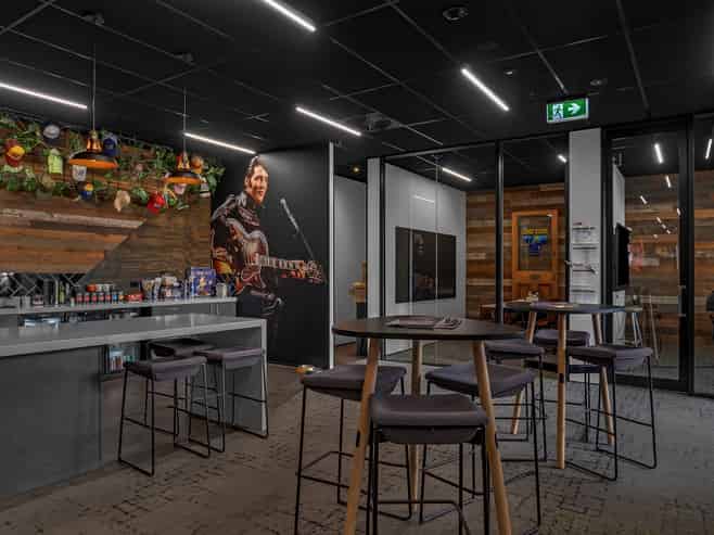 Exceptional office, exceptional location