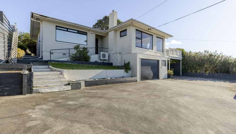531 Devon Street West, Blagdon