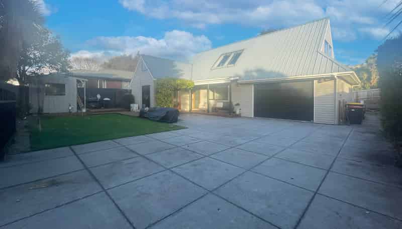 16a Riverview Street, Beckenham