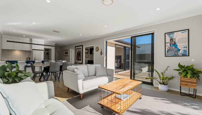 15 Charlotte Drive, Omokoroa