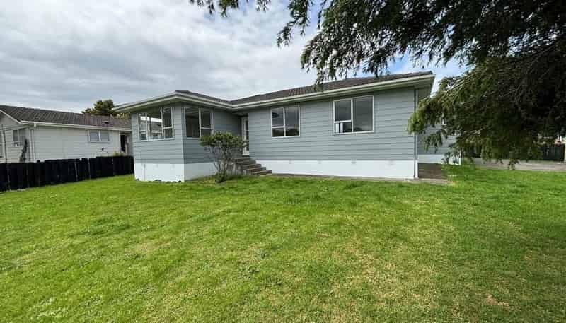 2 Hobman Place, Manurewa