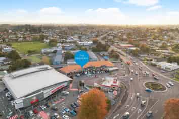 Prime Hillcrest Retail