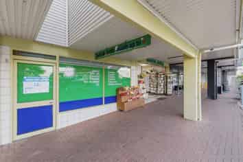 Prime Hillcrest Retail