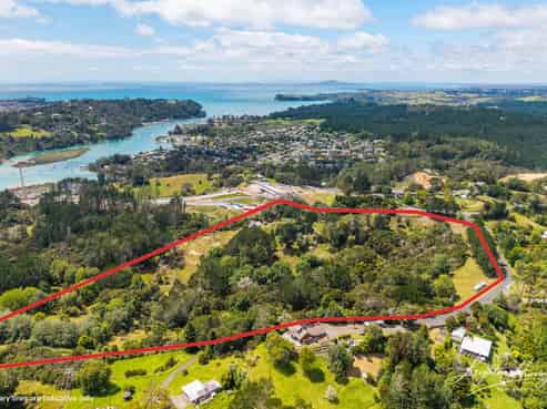 266 Duck Creek Road, Stillwater