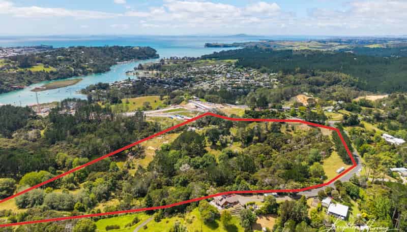 266 Duck Creek Road, Stillwater