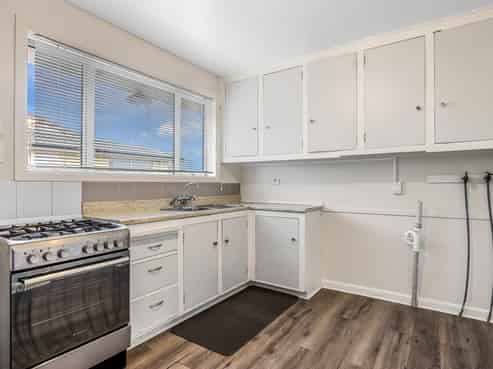 1/579 Gloucester Street, Linwood