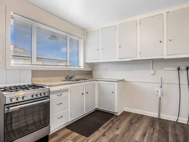 1/579 Gloucester Street, Linwood