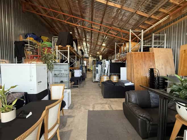 HIGH-PROFILE INDUSTRIAL ON ROSEBANK
