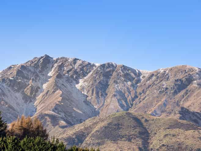 81/ Koreke Rise, Lake Hawea