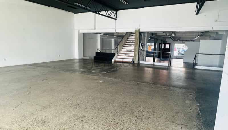 126-144 King Street, Pukekohe
