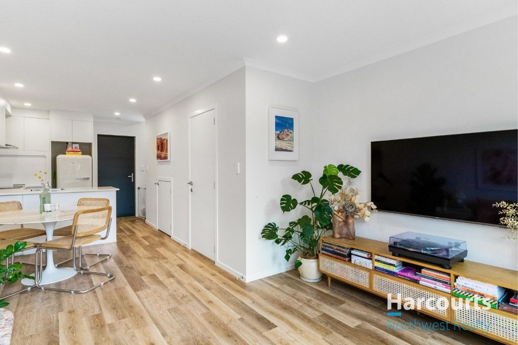 Modern 2-Bedroom Townhouse with Private Courtyard - Prikaz 5