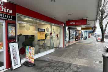 Prime High Street office/retail