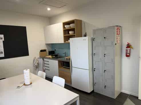 Prime High Street office/retail