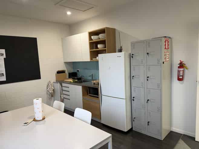 Prime High Street office/retail
