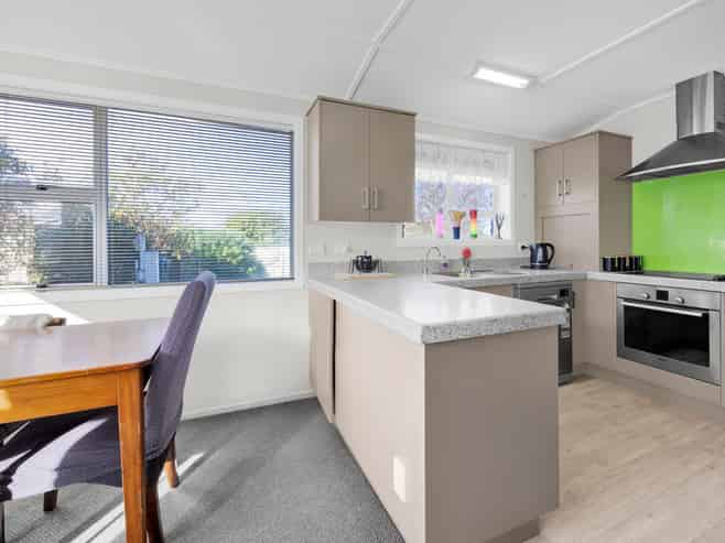 52A Dixon Avenue, Hawera