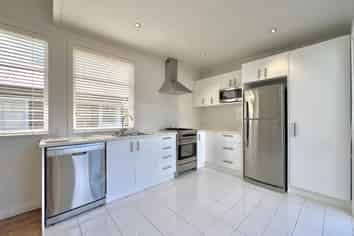 44 Larchwood Avenue, Westmere