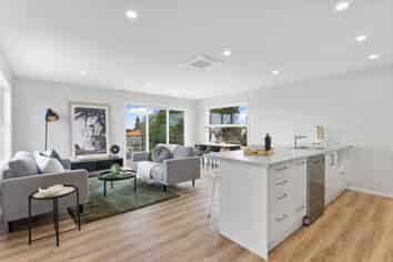Manawatu / Whanganui - Address withheld