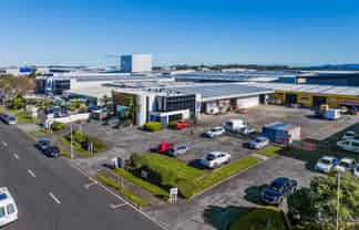 CBRE | Airport Industrial with Drive Around Access