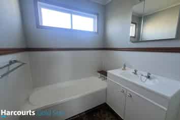 4 Puriri Valley Road RD1, Puriri