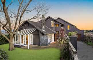 5 Kempthorne Crescent, Mission Bay